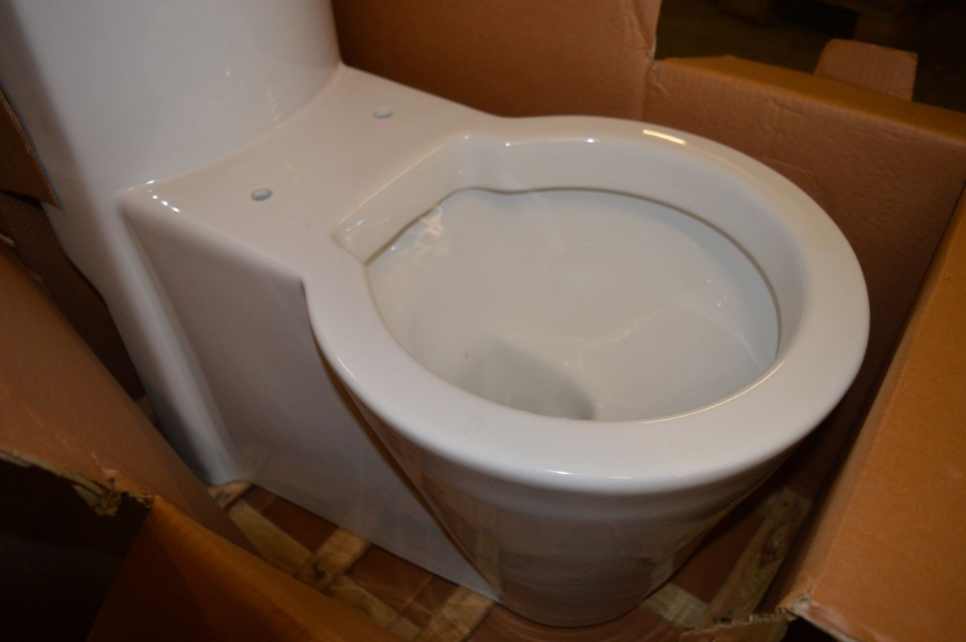 1 x Vogue Bathrooms DECO One Piece Toilet Pan and Cistern - Contemporary White Ceramic Bathroom - Image 3 of 3