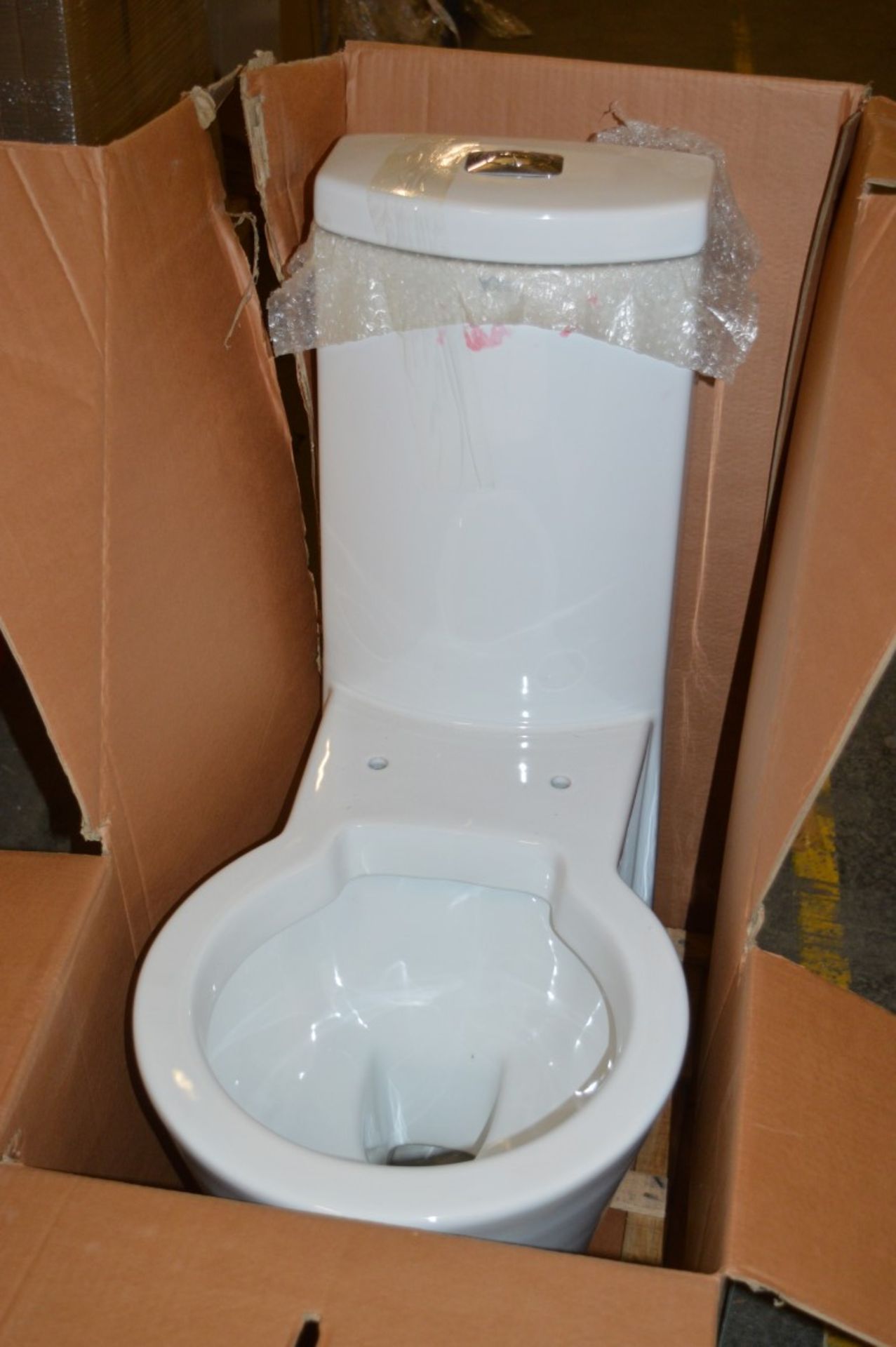 1 x Vogue Bathrooms DECO One Piece Toilet Pan and Cistern - Contemporary White Ceramic Bathroom - Image 3 of 4