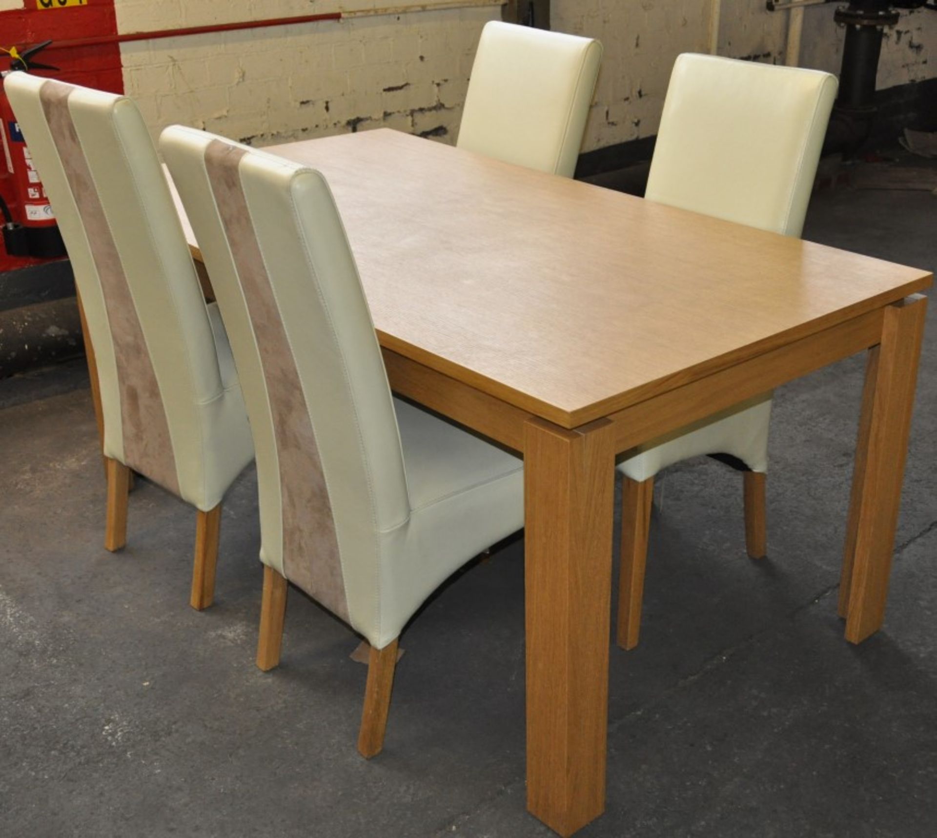 1 x Natural Oak Fixed Top Dining Table Set with 4 Luxurious Matching Chairs – Good Condition – Ex - Image 3 of 11