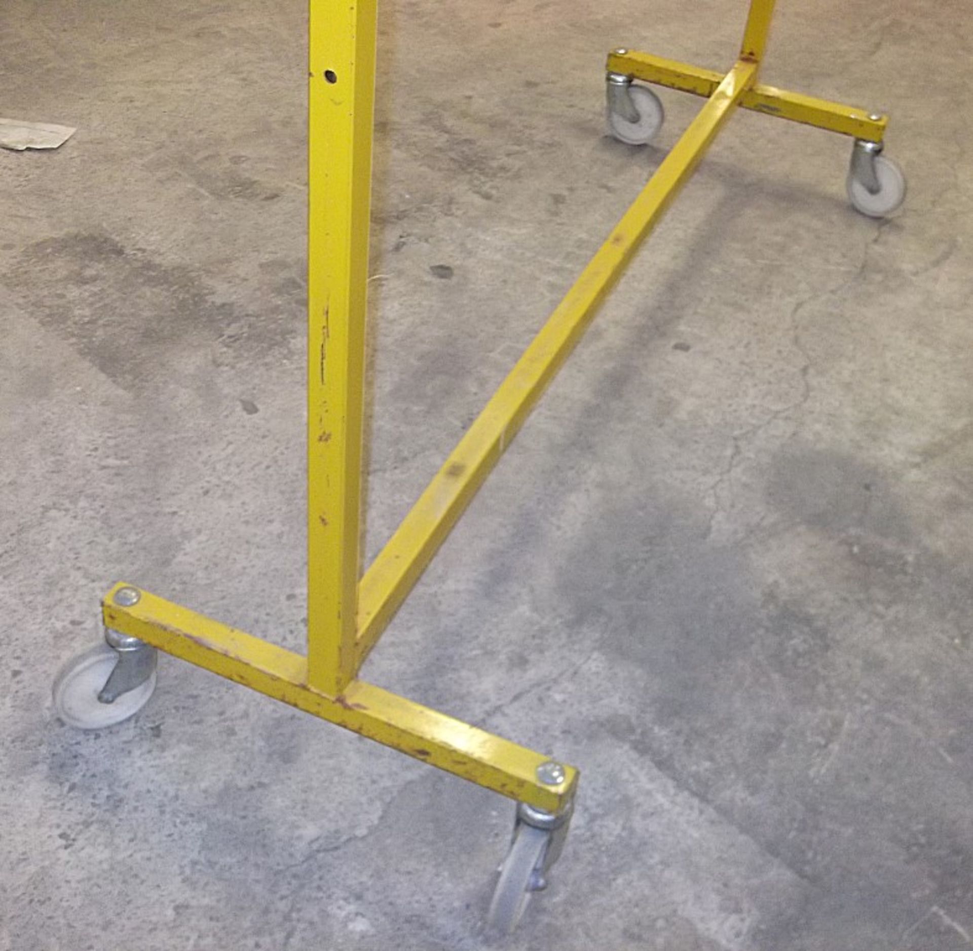 1 x 2-Tier Heavy Duty Clothing Rail – Pre-owned, In Good Working Condition – Supplied In Either - Image 5 of 5