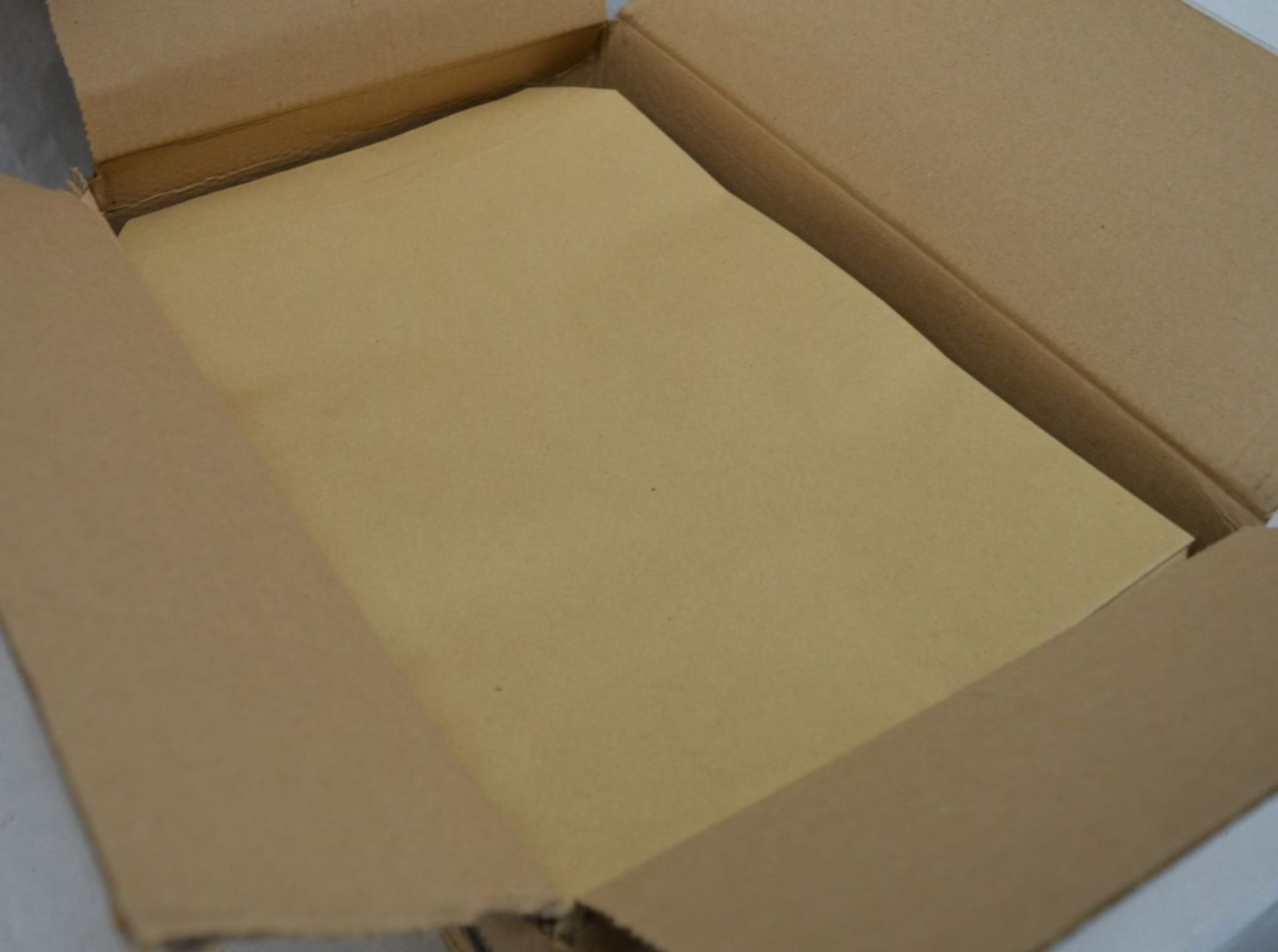4 x Boxes of Q-Connect Envelopes C4 90gsm Manilla Self-Seal - KF3419 - 250 Envolopes Per Box - CL011 - Image 3 of 4