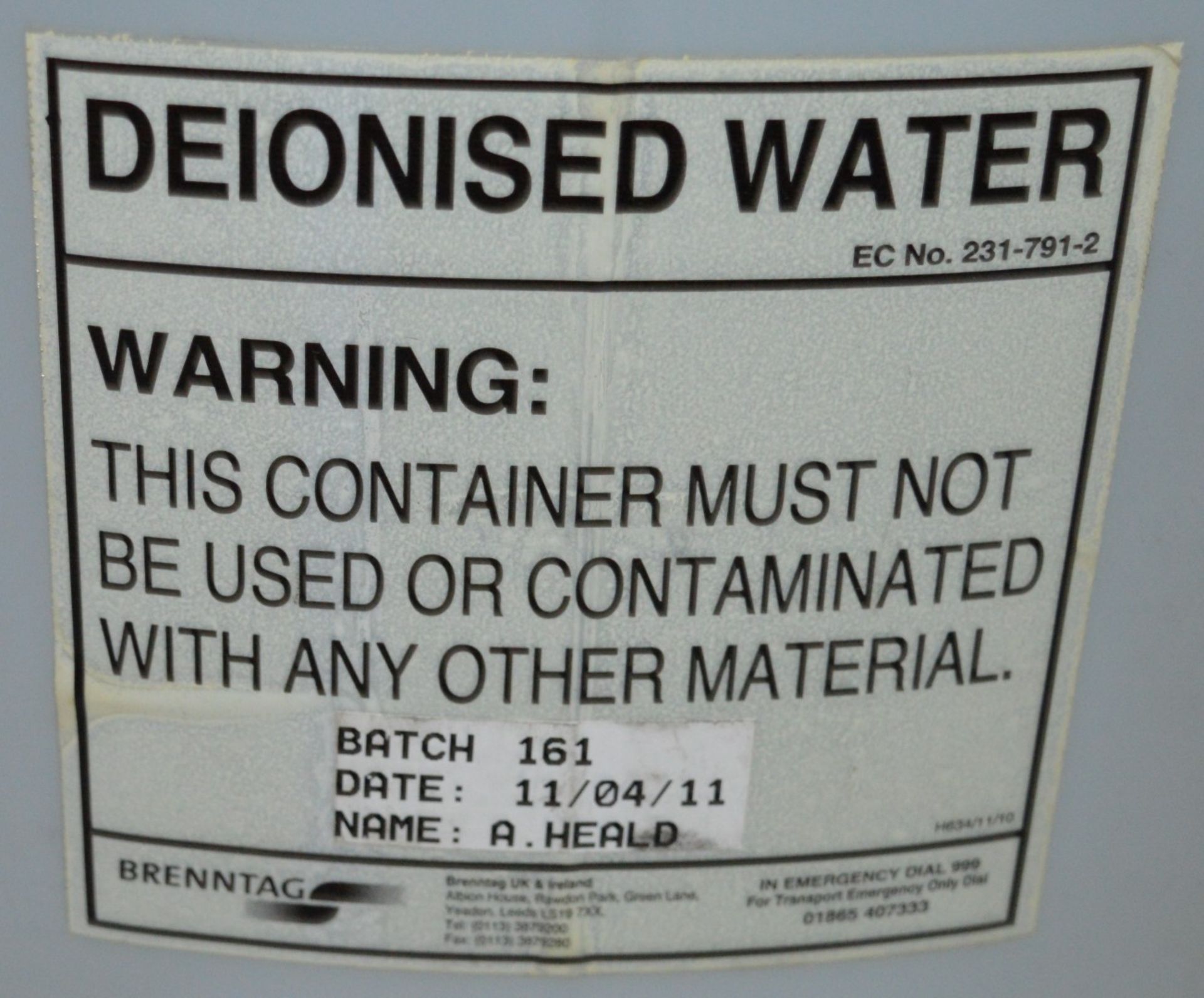 2 x Deionised Water Containers - 25 Litre Containers - Commercially Used For Car Batteries or - Image 2 of 2