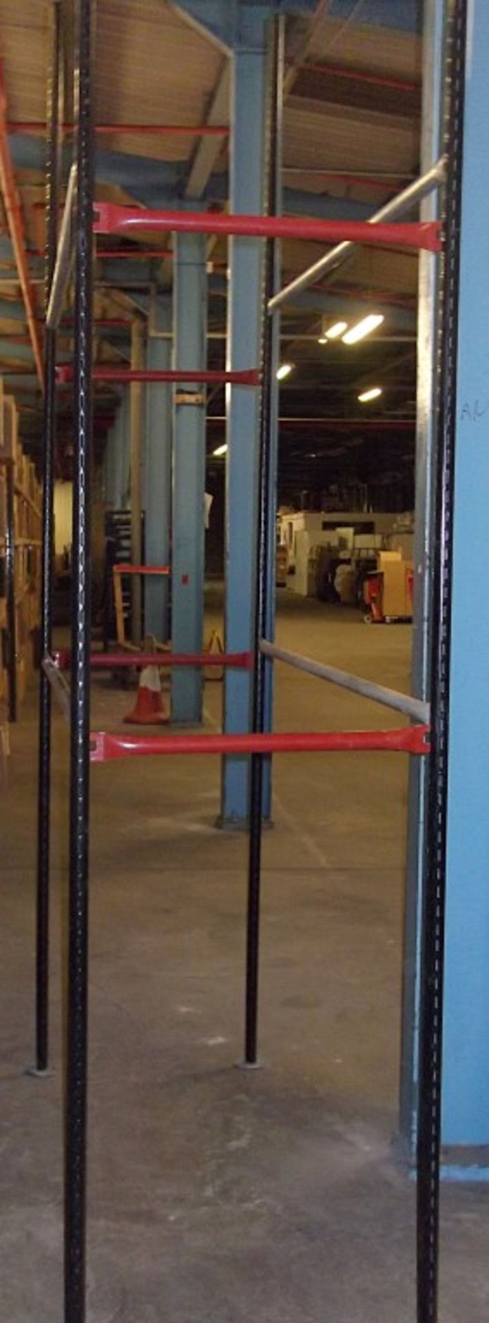 2 x Bays Of Hanging Garment Railing / Dress Racking - 10ft Tall - Pre-used In Good Condition, With - Image 5 of 7