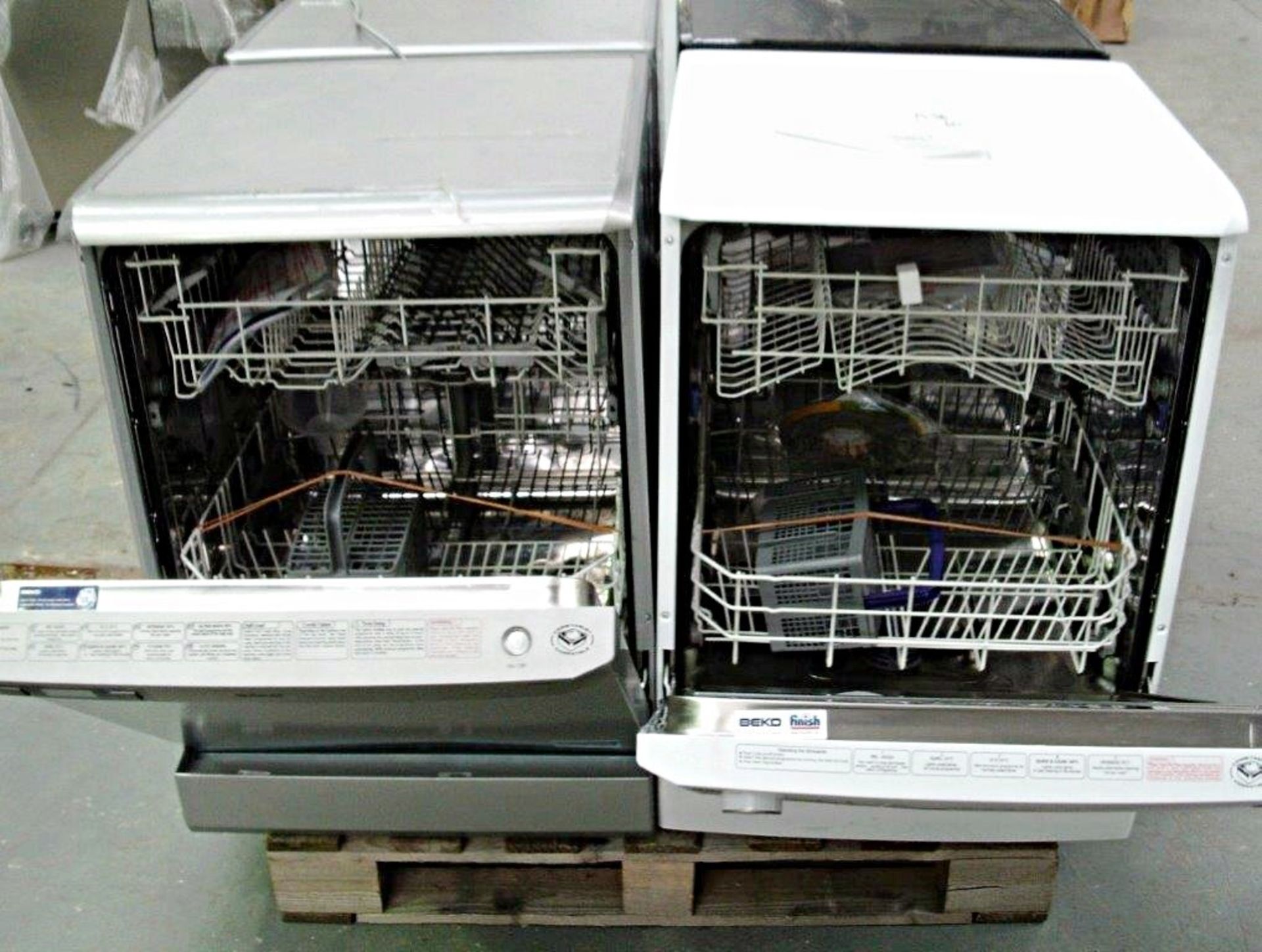 1 x Pallet of Unchecked Customer Raw Returns - BEKO DISHWASHERS - All Current Models - CL055 - Ref - Image 13 of 13