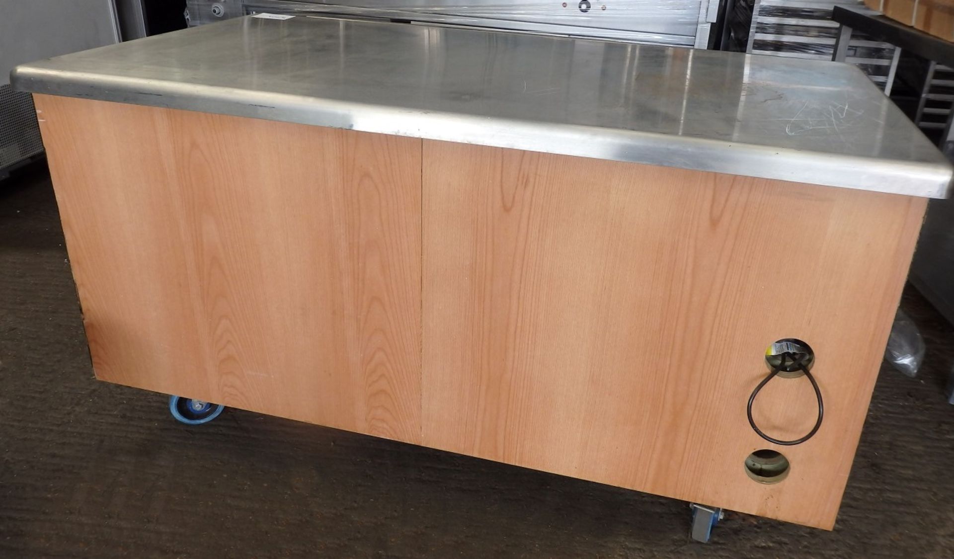 1 x Serving Counter With Front Storage - On Castors For Maneuverability - Ideal For Pub Carvery, - Image 2 of 2