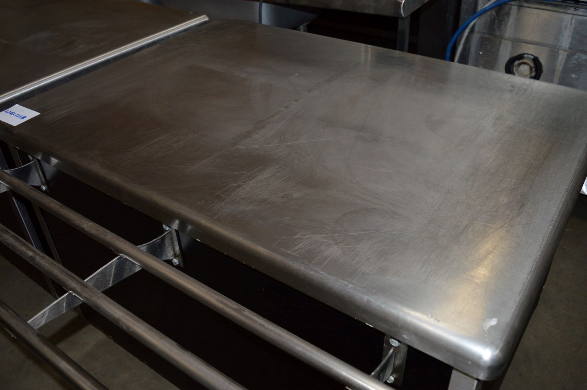 2 x Serving Counters - On Castors For Maneuverability - Ideal For Pub Carvery, Canteens, All You Can - Image 2 of 7