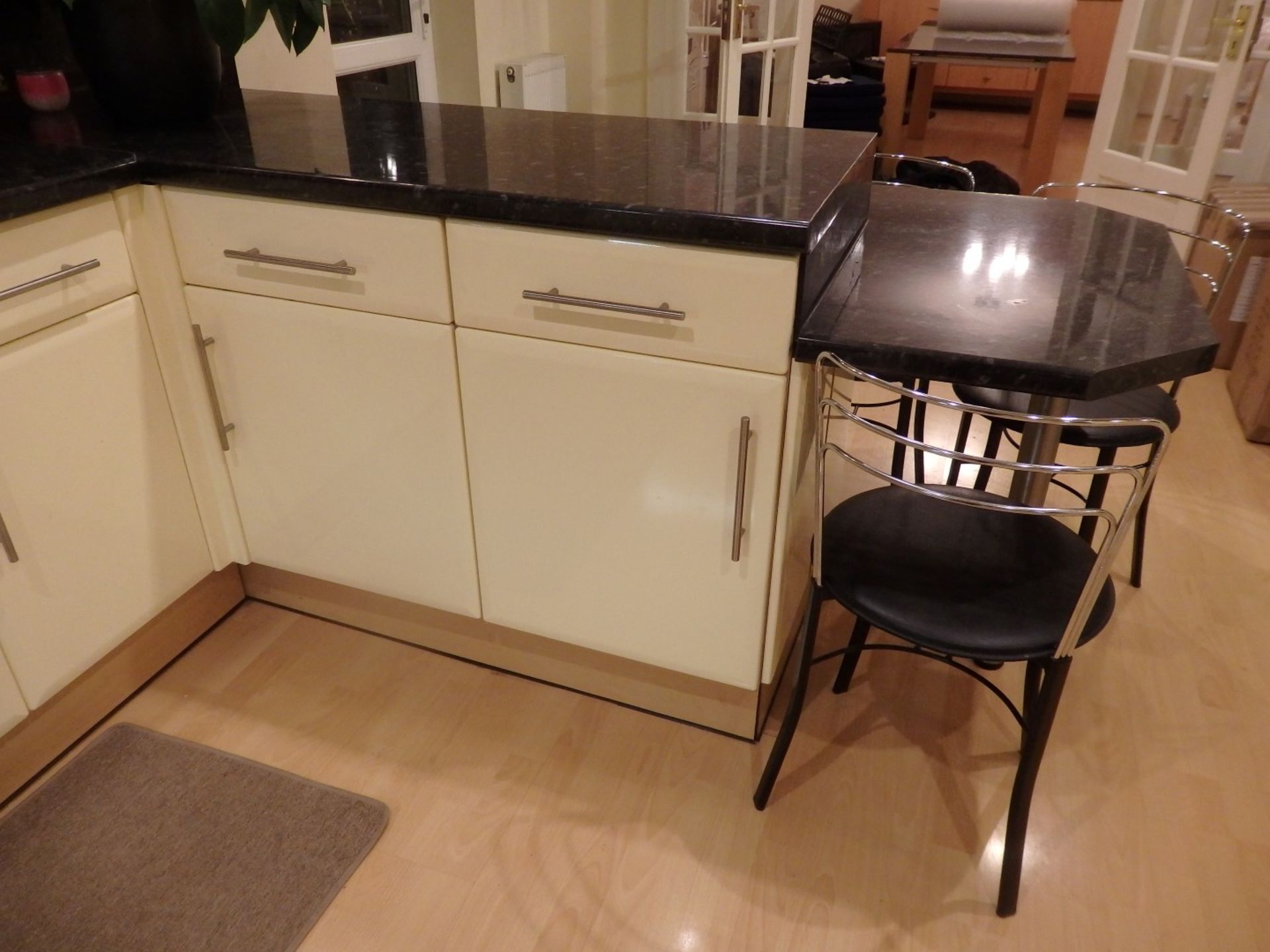 1 x Hygena Fitted Kitchen - Cream Gloss Doors With T Bar Handles - Black Granite Worktops - Bosch - Image 65 of 77