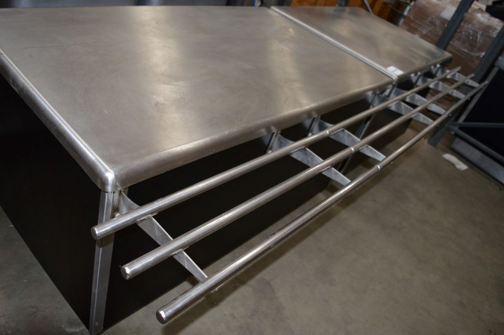 2 x Serving Counters - On Castors For Maneuverability - Ideal For Pub Carvery, Canteens, All You Can - Image 5 of 7