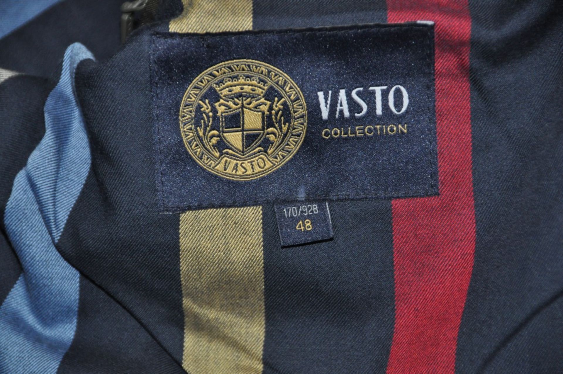 1 x Men's Long Sleeve Jacket By International Luxury Brand "Vasto" (BAS7101) – Size: Large - Colour: - Image 8 of 9