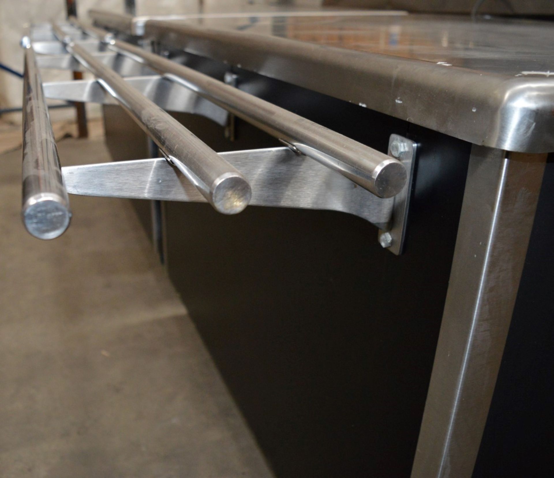 2 x Serving Counters - On Castors For Maneuverability - Ideal For Pub Carvery, Canteens, All You Can - Image 4 of 7