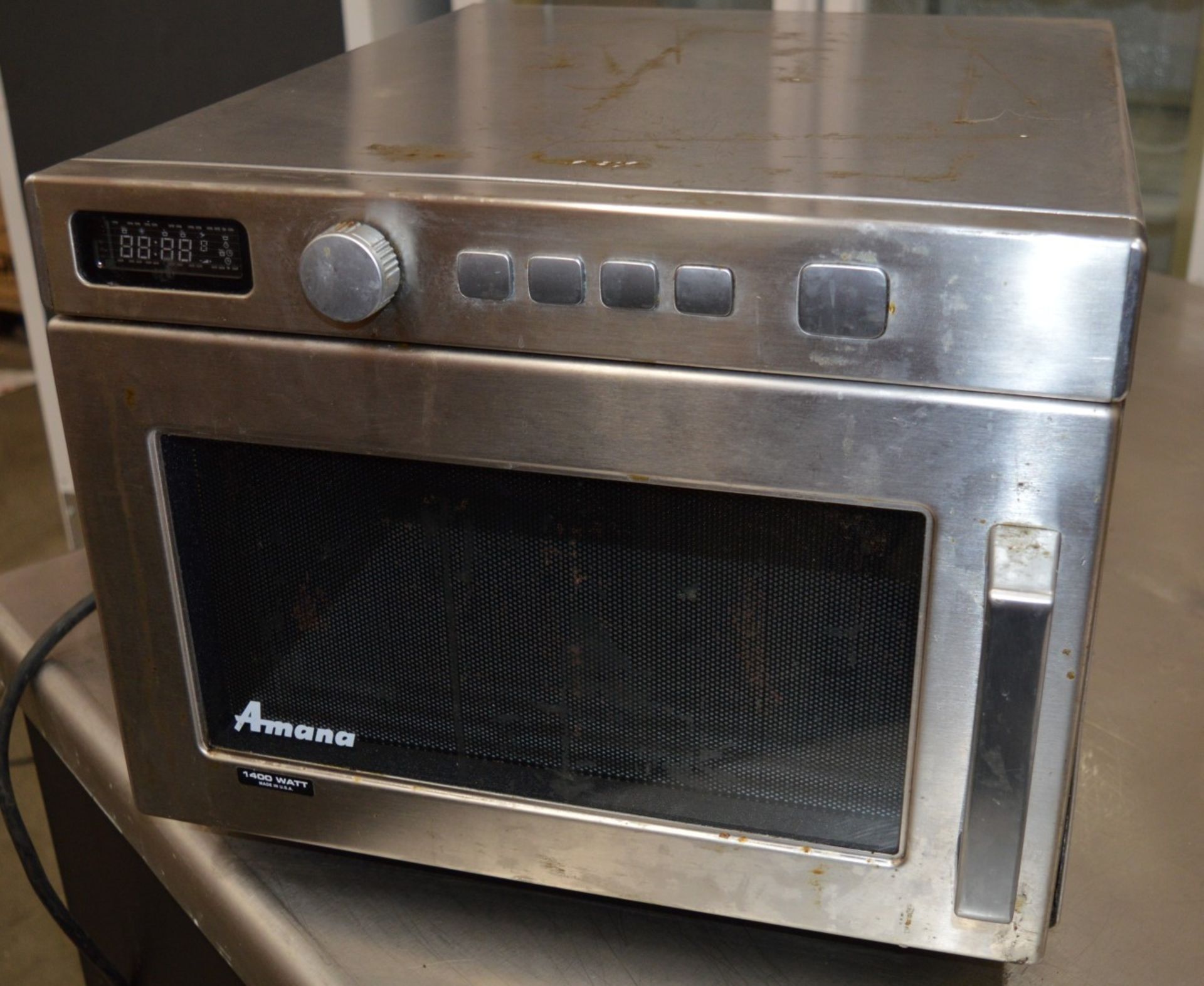 1 x Amana 1400w Commercial Microwave Oven - Model UCRC514D - 240v - Ref WEL016 - H34 x W42 x D51 cms - Image 3 of 5