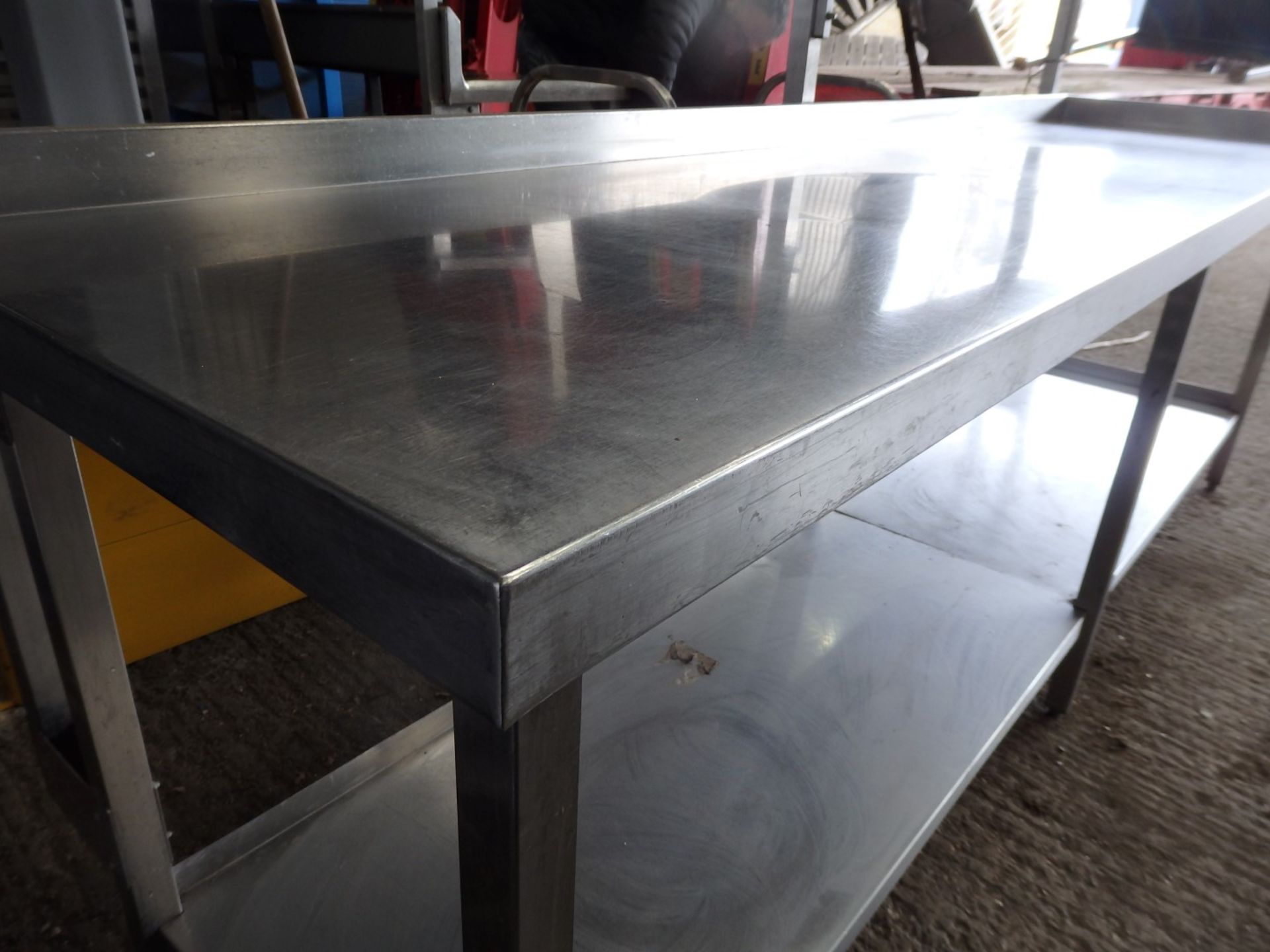 1 x Stainless Steel Commercial Kitchen Prep Bench With Undershelf and Overshelf - CL057 - H86/130 - Image 4 of 4
