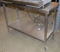1 x Stainless Steel Commercial Kitchen Prep Bench With Undershelf on Castors - CL057 - H86 x W120