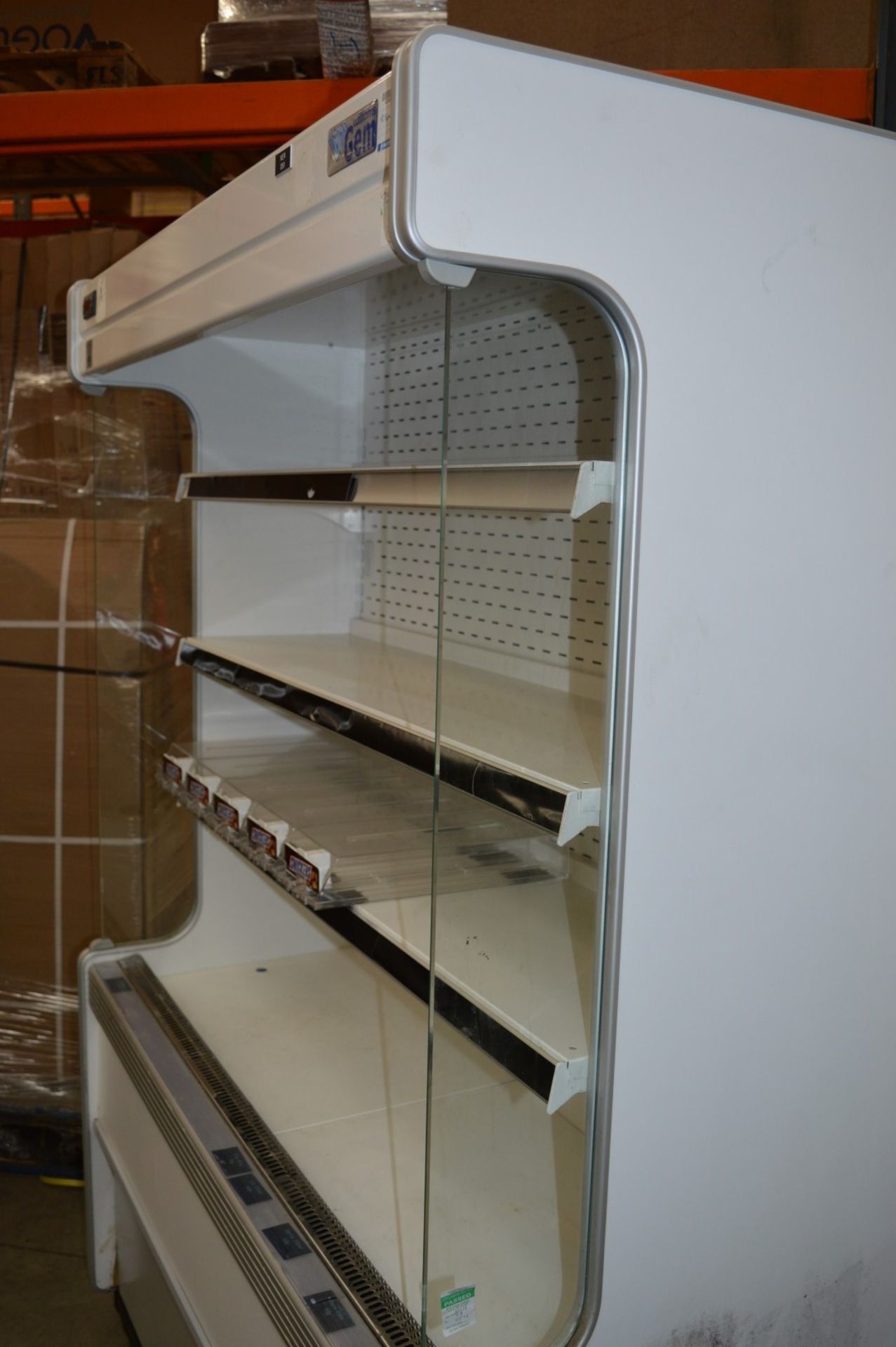 1 x Commercial Williams R125 Display Fridge With Chocolate Dispensers - Ideal For Sandwhich Shop - Image 7 of 10