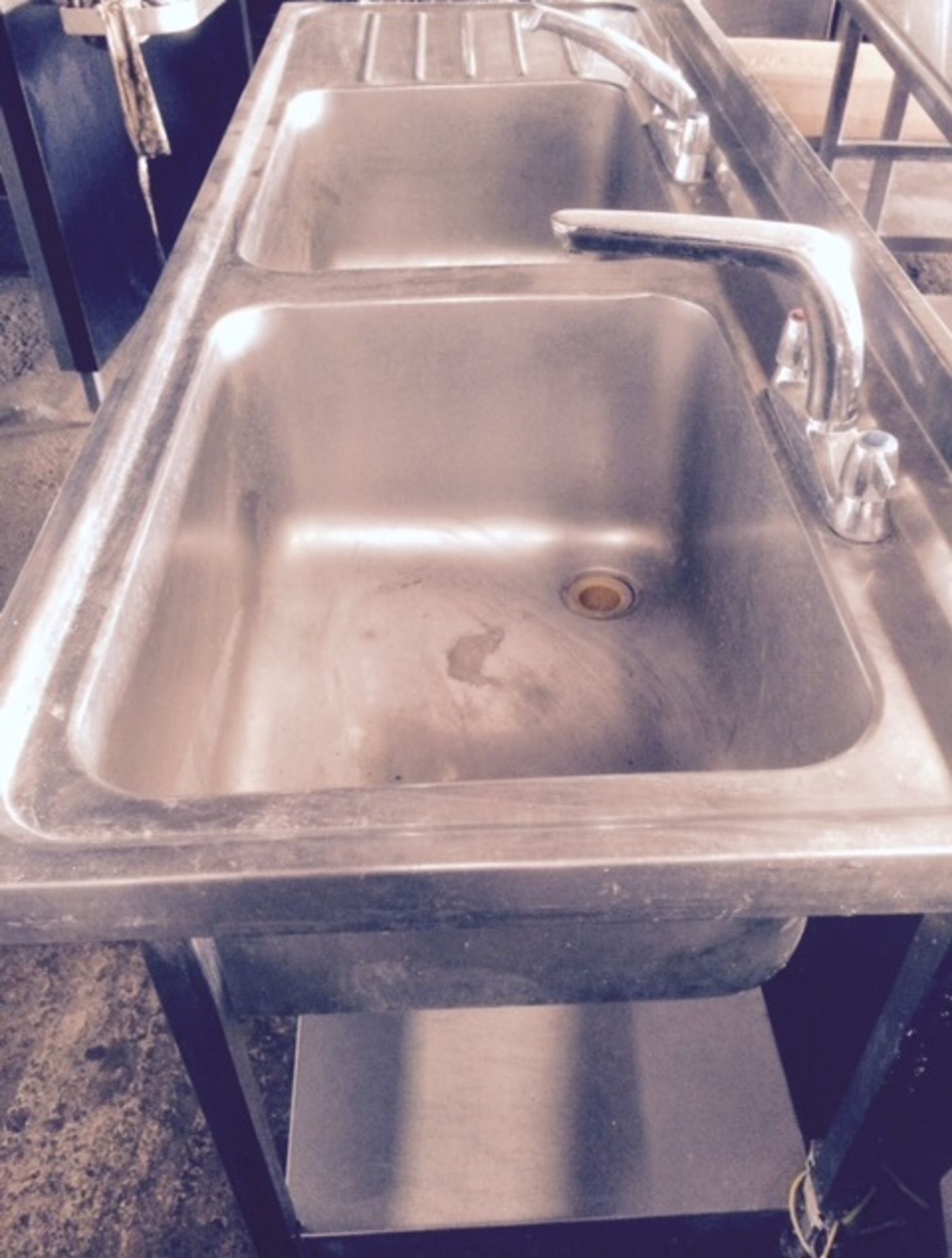 1 x Stainless Steel Commercial Catering Twin Sink Couinter Unit With Mixer Taps and Undershelf - H84 - Image 3 of 3