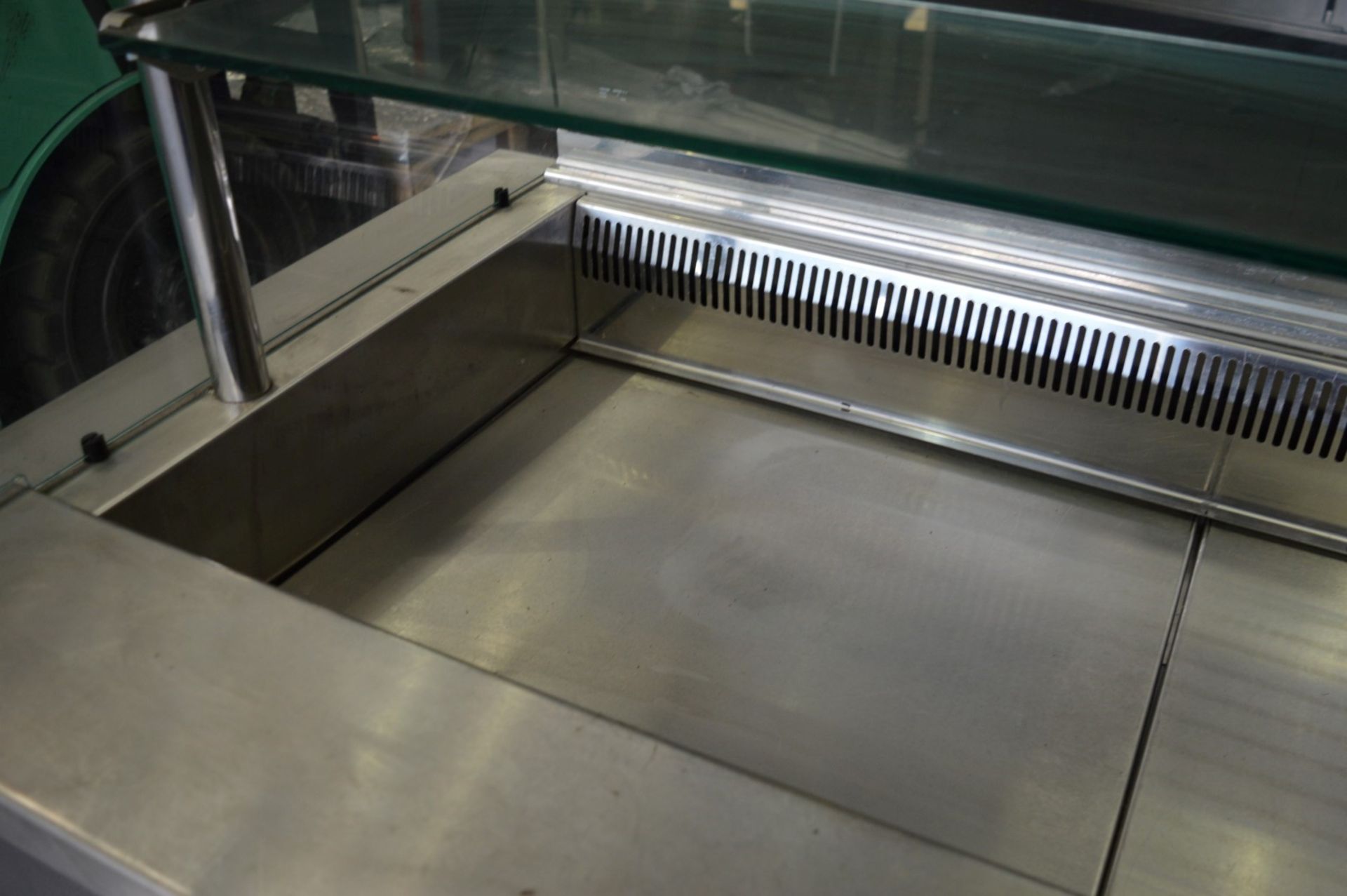 1 x Heated Deli Serving Counter - Ideal For Pub Carvery, Canteens, All You Can Eat Restaurants, - Image 6 of 9