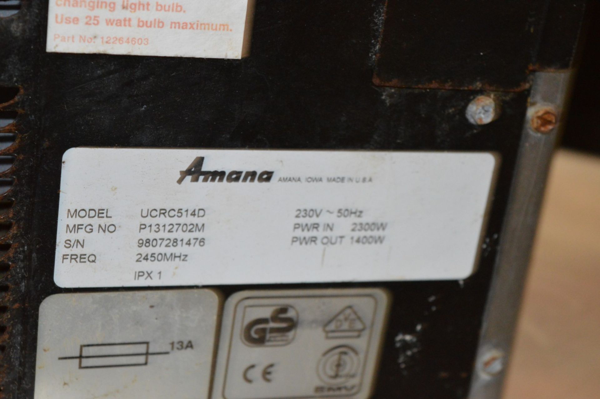 1 x Amana 1400w Commercial Microwave Oven - Model UCRC514D - 240v - Ref WEL016 - H34 x W42 x D51 cms - Image 2 of 5