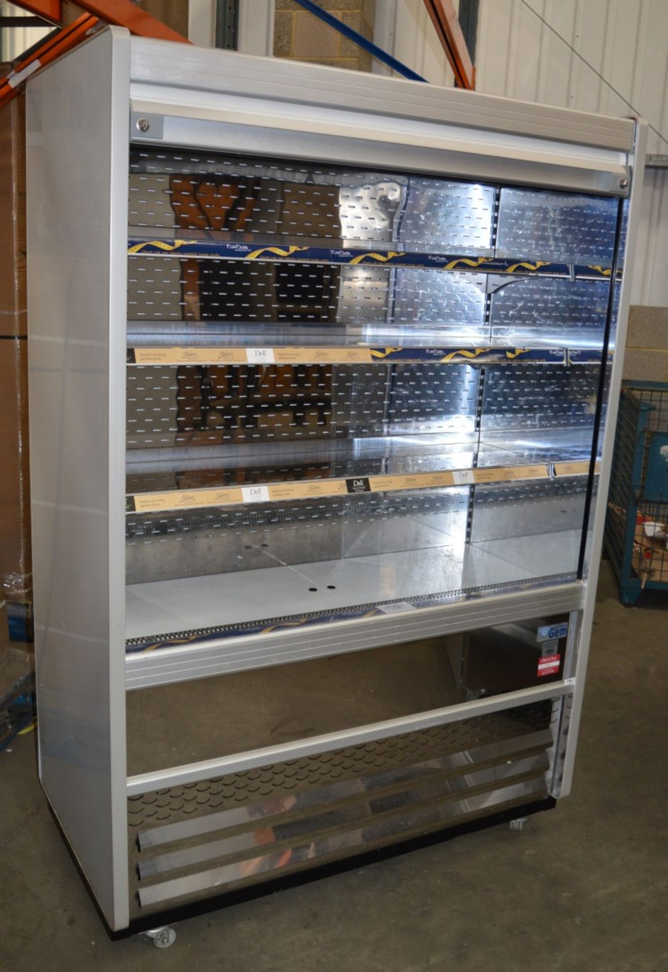 1 x Commercial Williams C125 Display Fridge With Shutter - Ideal For Sandwhich Shop or Retail Outlet