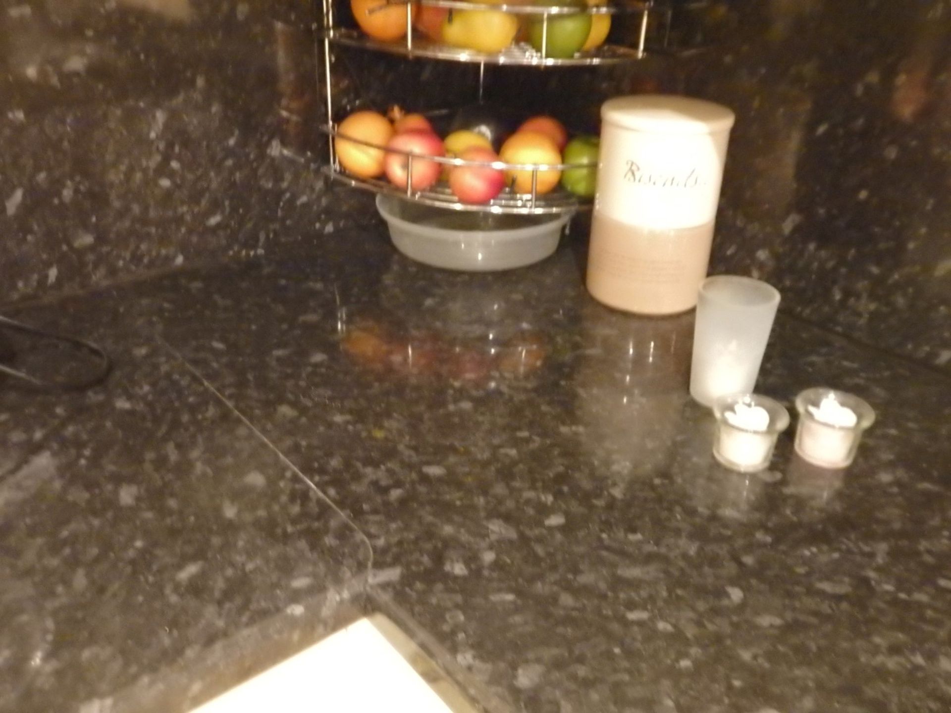 1 x Hygena Fitted Kitchen - Cream Gloss Doors With T Bar Handles - Black Granite Worktops - Bosch - Image 25 of 77