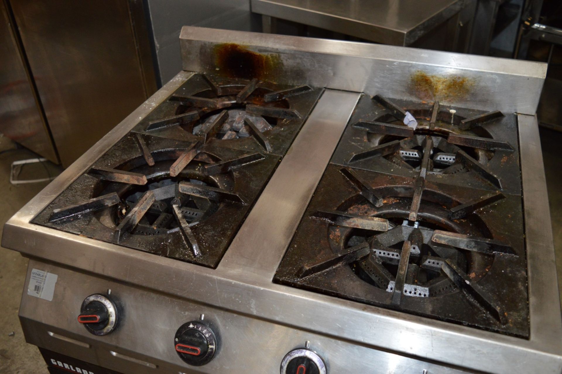 1 x Garland Commercial Range Cooker - Four Gas Burners - On Castors - Suitable For Professional - Image 6 of 8