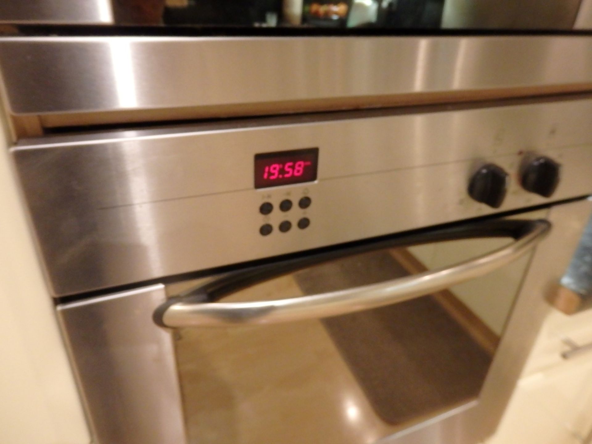 1 x Hygena Fitted Kitchen - Cream Gloss Doors With T Bar Handles - Black Granite Worktops - Bosch - Image 57 of 77