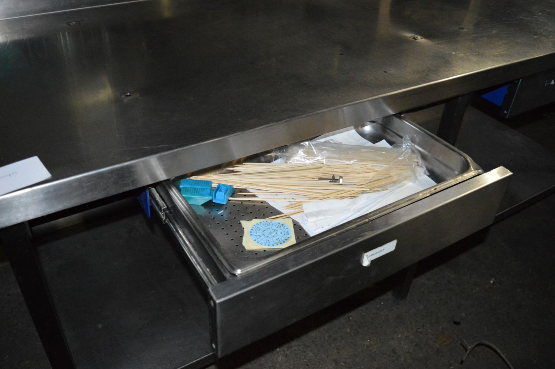 1 x Stainless Steel Commercial Kitchen Prep Bench With Undershelf and Drawers - CL057 - H87 x W210 x - Image 2 of 4