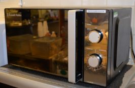 1 x Russell Hobs Microwave Oven - CL078 - Location: Poulton Le Fylde, Lancashire, FY6