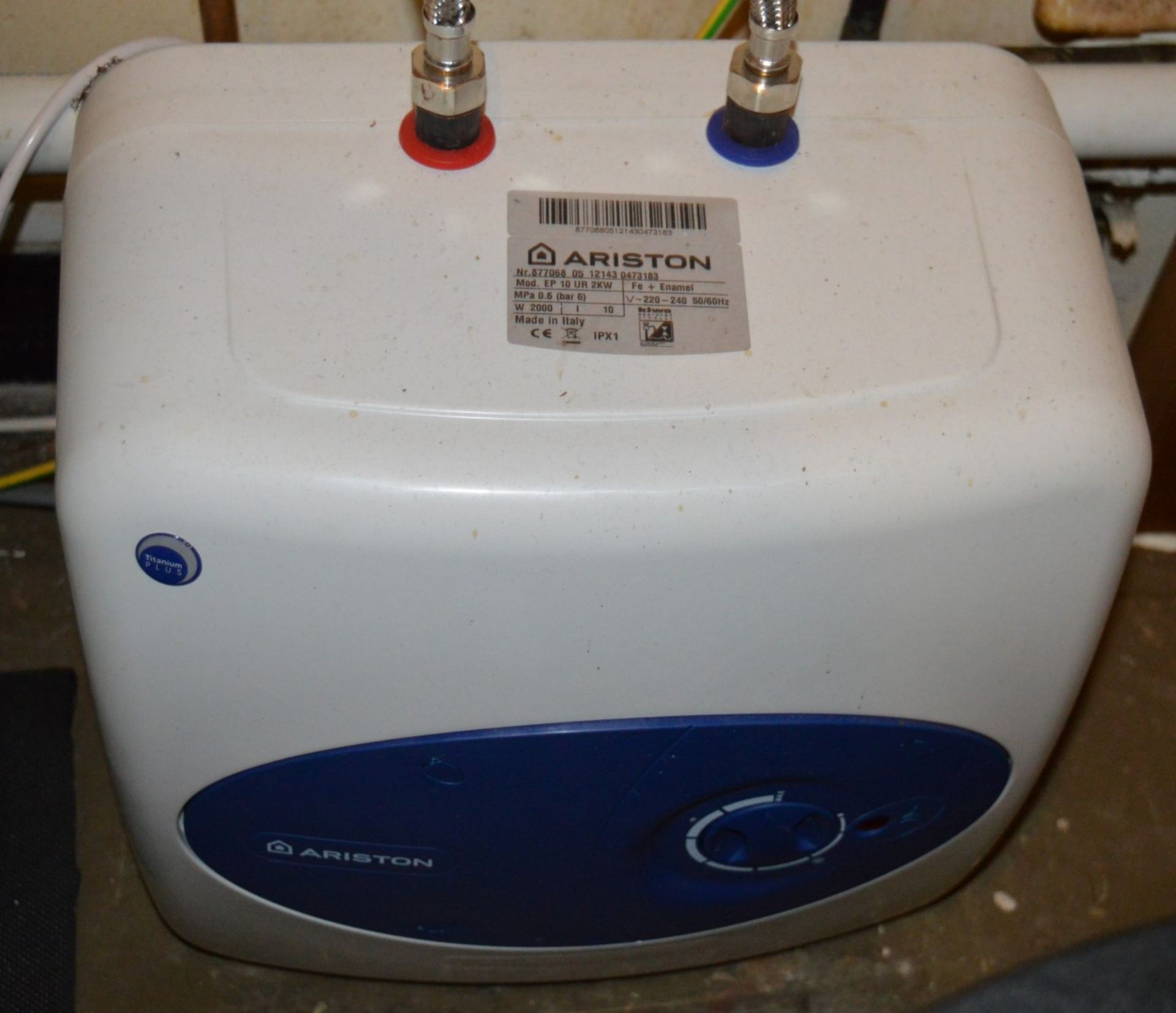 1 x Ariston Europrisma UNDER SINK Water Heater - 3kW 10 Litres - Model EP 10 UR 2KW - Ideal For - Image 2 of 3