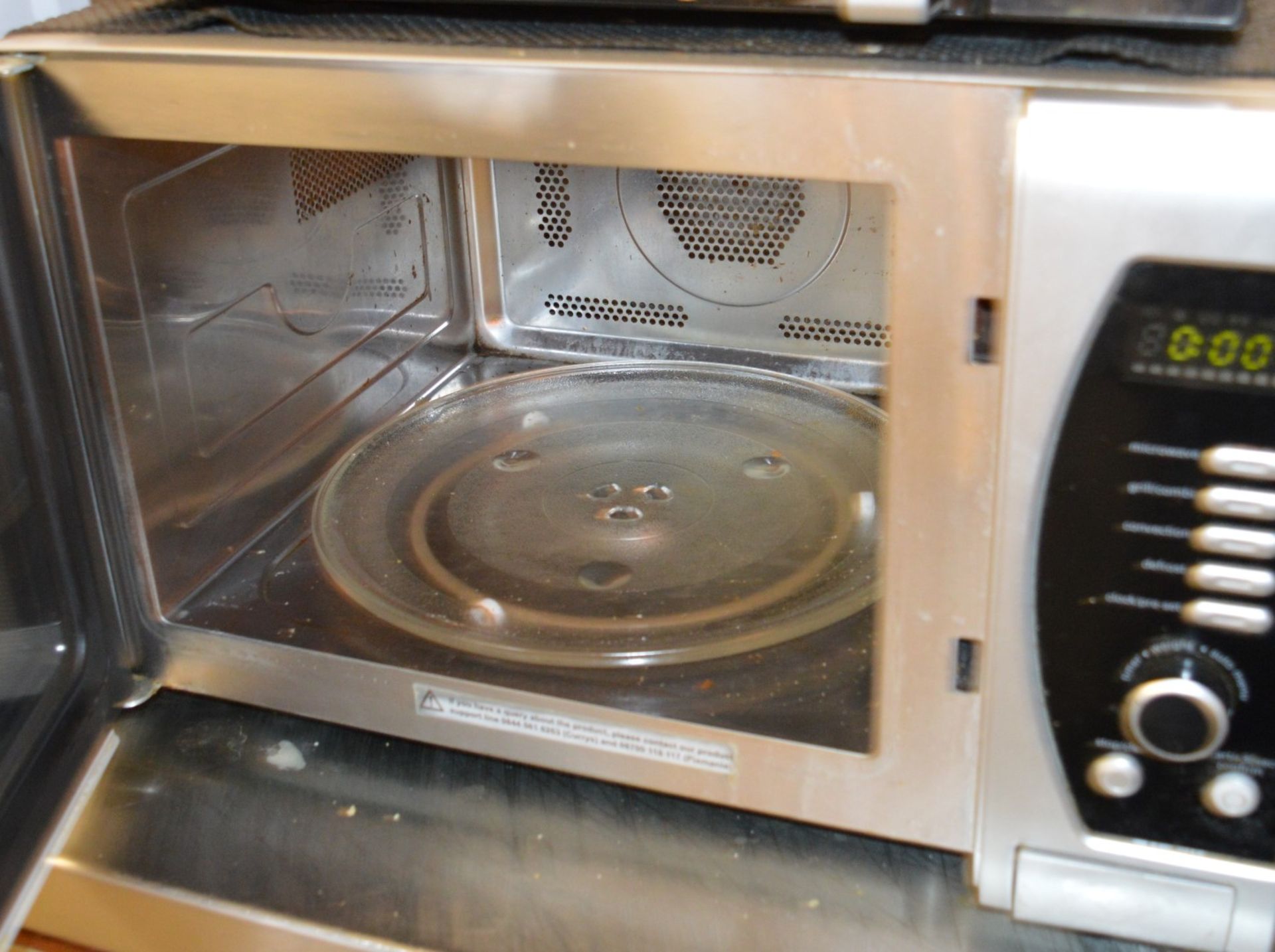 1 x Kenwood Microwave Oven - CL078 - Location: Poulton Le Fylde, Lancashire, FY6 - Image 2 of 2