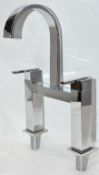 1 x Chrome High Spout Bath Filler – Used Commercial Samples – Model : D10 - Plumbing Supplies –