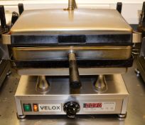 1 x Silesia Velox CG1 Single High Speed Contact Grill - Takes Just 6 Minutes to Reach Cooking