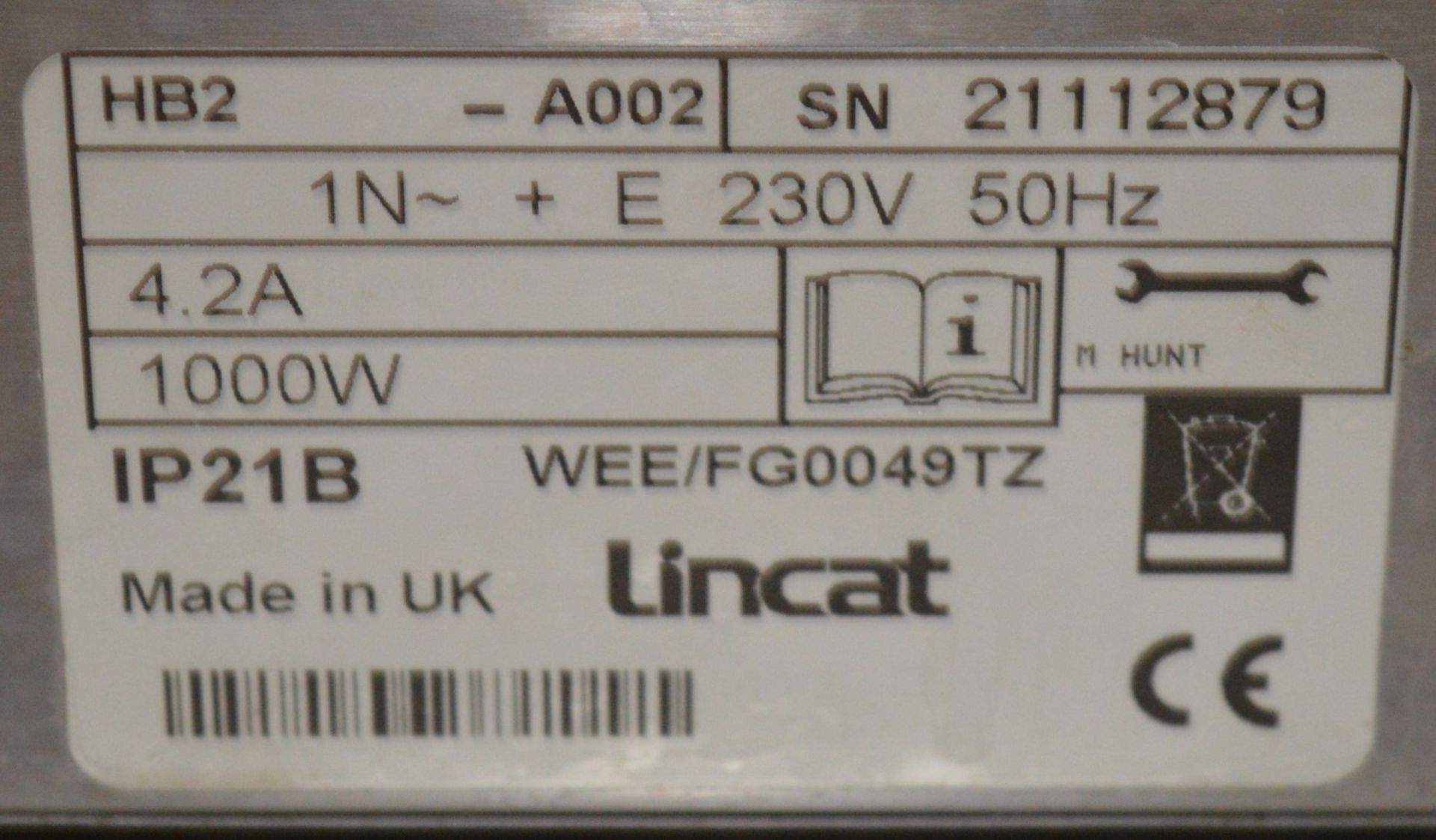 1 x Lincat HB2 Heated Display Base - Thermostic Heat Control - Rating 1000w 240v - Aluminium Surface - Image 5 of 6