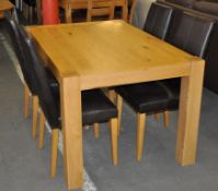 1 x Solid Oak Andorra Table with 4 Leather Chairs – Luxurious Design by Mark Webster – Ex