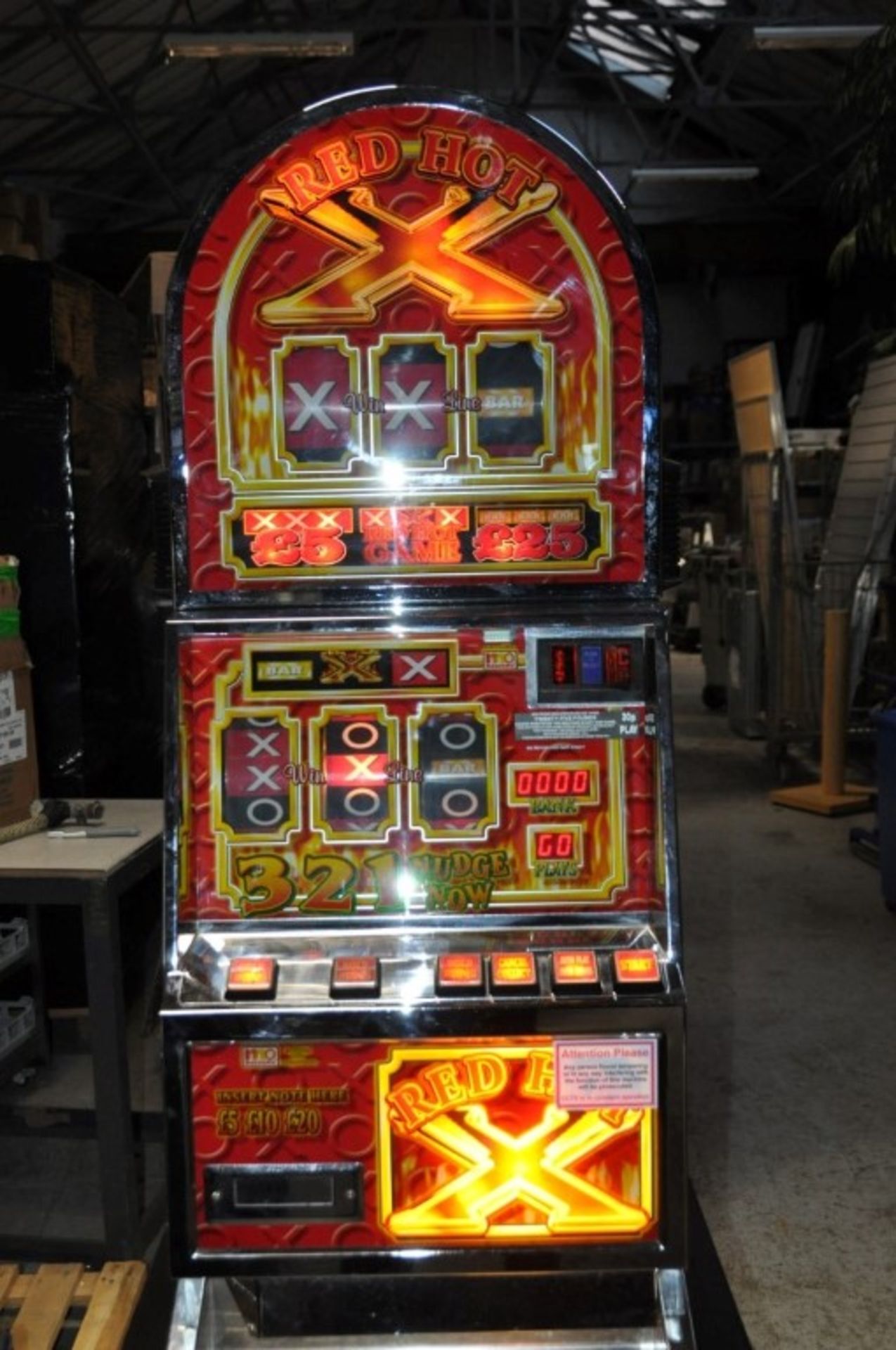 1 x "RED HOT X" Arcade Fruit Machine - Manufacturer: Mazooma (2002) - Pre-Owned In Good Working - Image 3 of 3