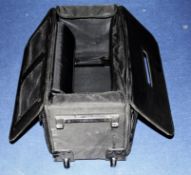 1 x Trolley Suitcase (Black) - Feat. Extendable handle, Zipped Compartments & Castors - H50 x W25
