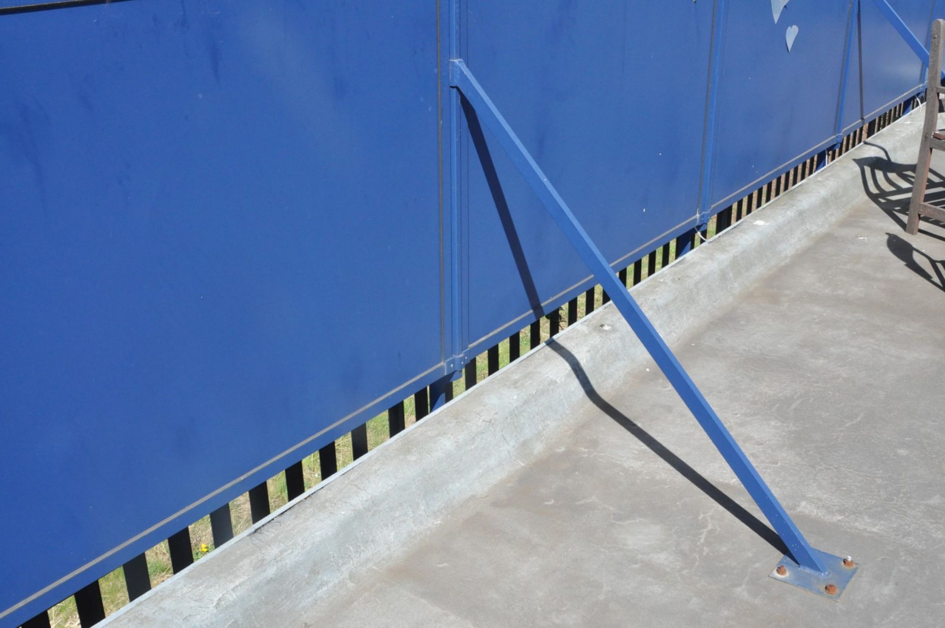 1 x Large Collection of Rooftop Safety Barrier Railings - Blue Steel Railings With Supports and - Image 3 of 10