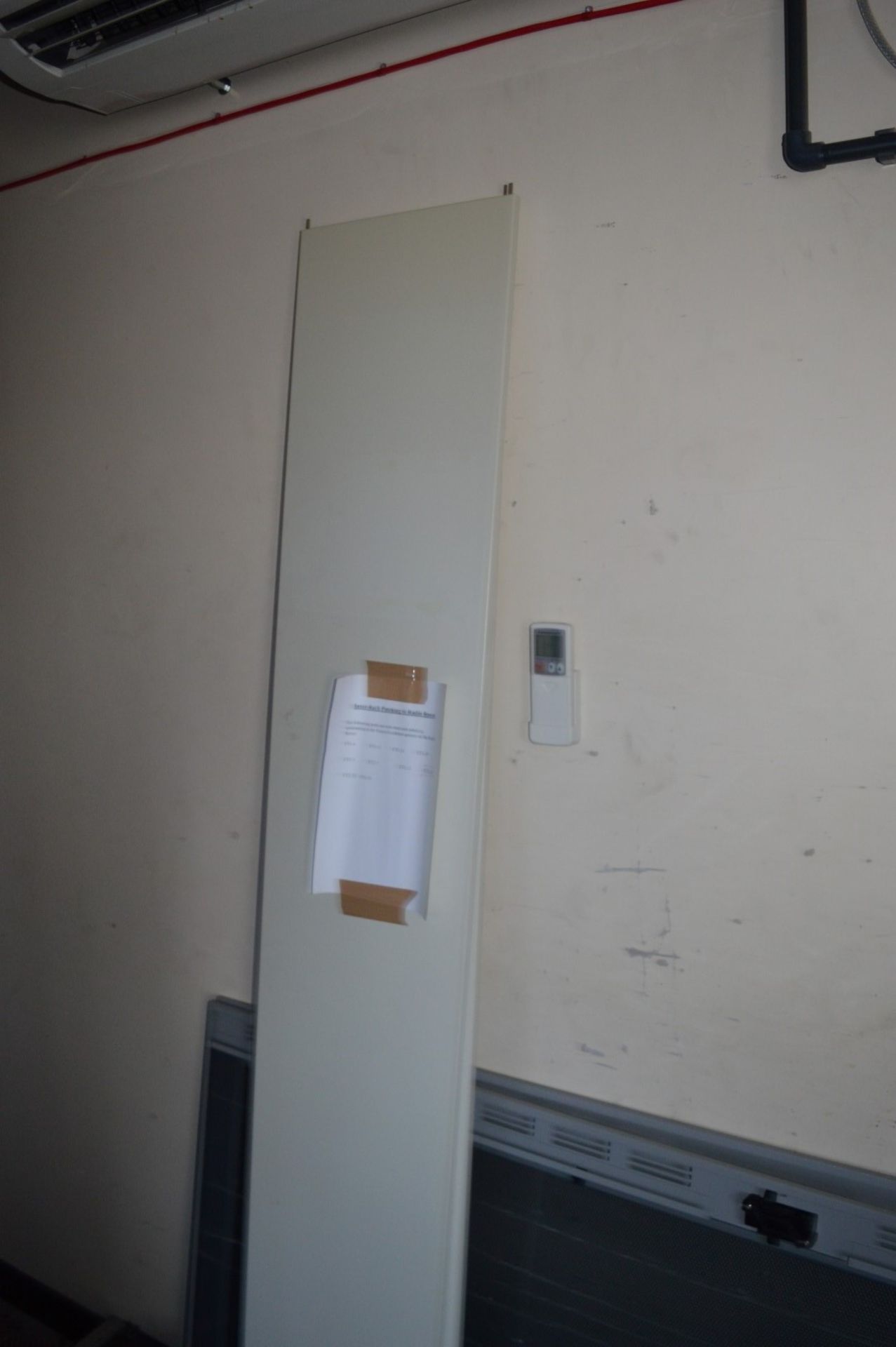 1 x Cooper B Line Access Server Cabinet Enclosure - Appears Complete In Very Good Condition - H210 x - Image 3 of 10