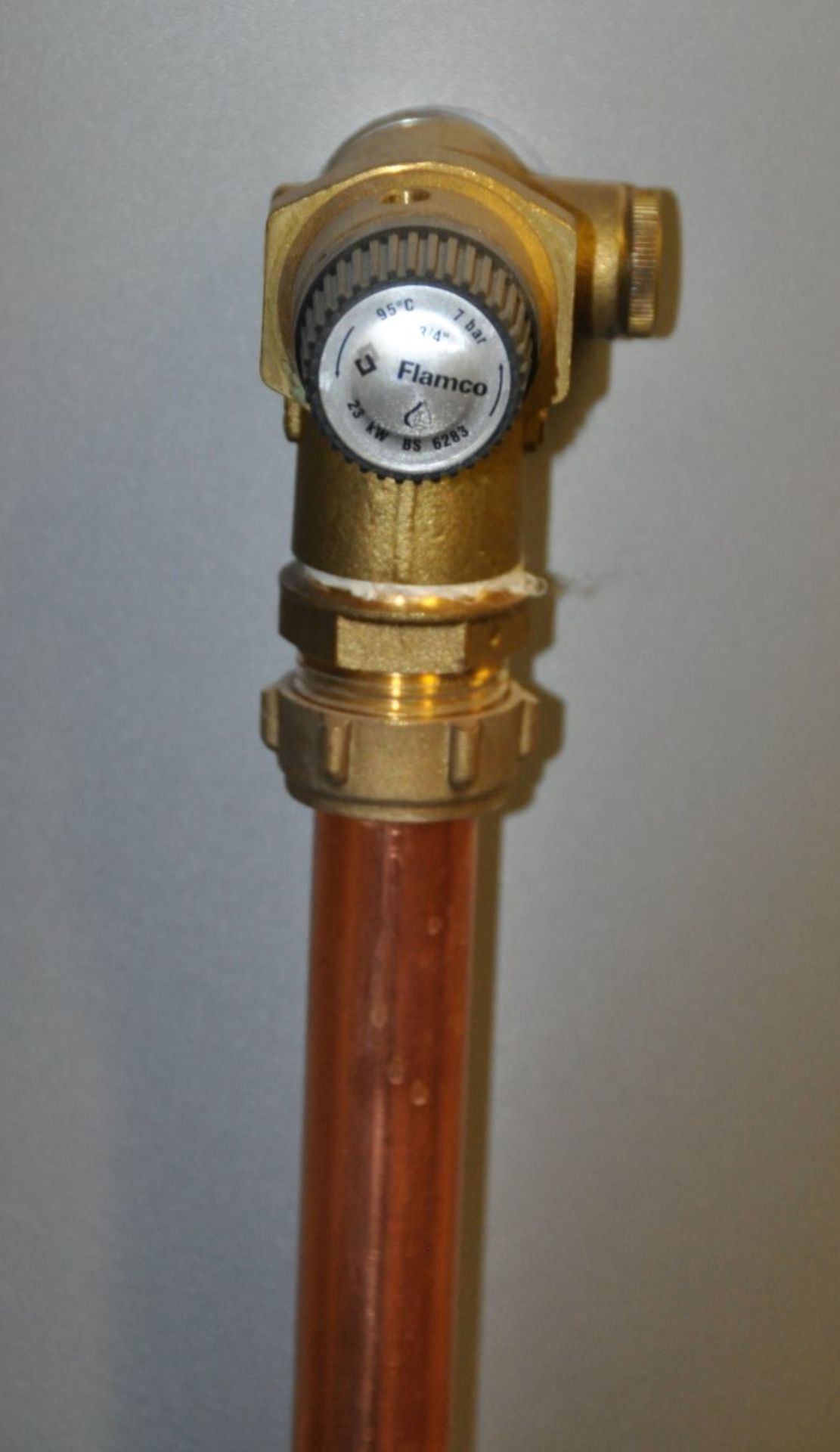 1 x Emmersion Heater Tank With Boss Pressure Gauge and Electronic Controls - Height 155cm - Buyer to - Image 5 of 7