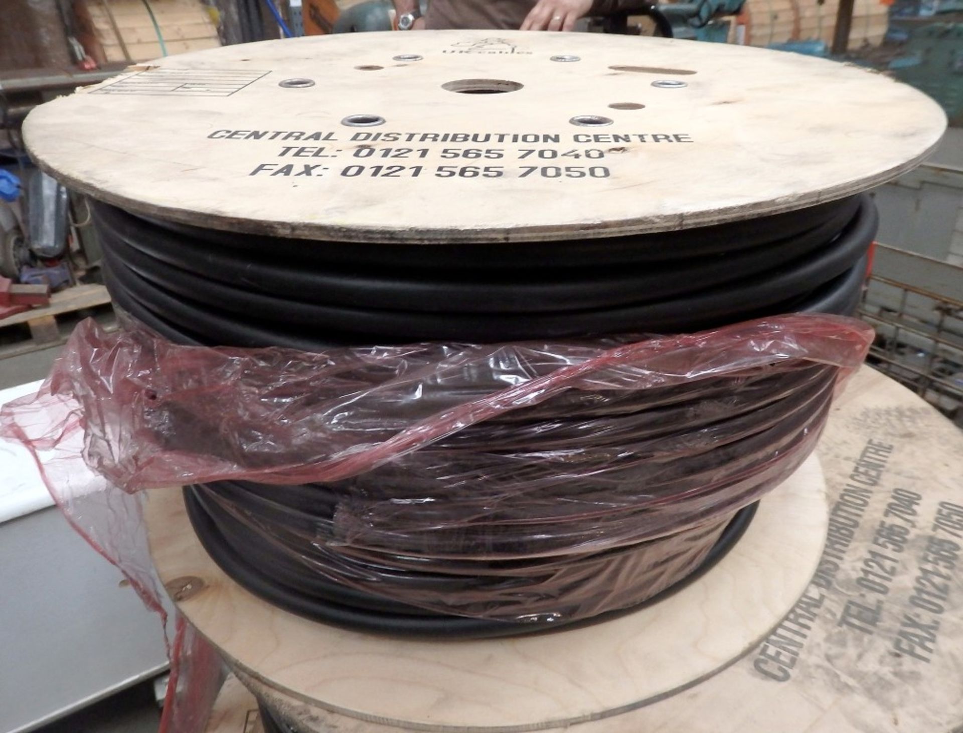 150 metres of 4 core 6mm cable - CL057 - Ref WPM091 - Location: Welwyn, Hertfordshire, AL7Viewings