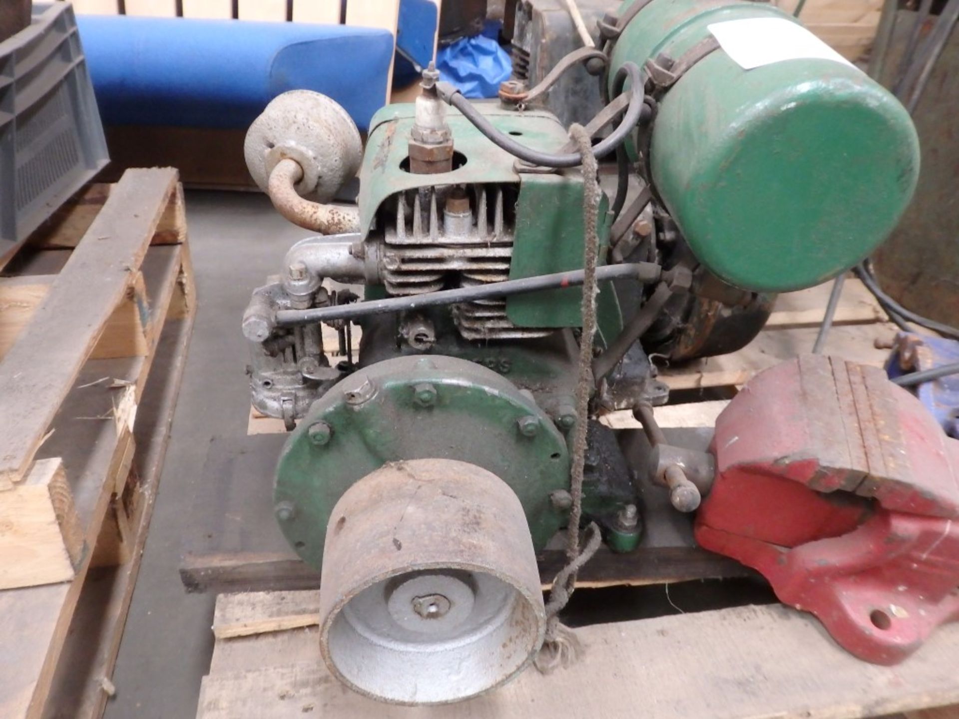 1 x Small Petrol Generator - Untested - Ref WPM120 - CL057 - Location: Welwyn, Hertfordshire, - Image 2 of 5