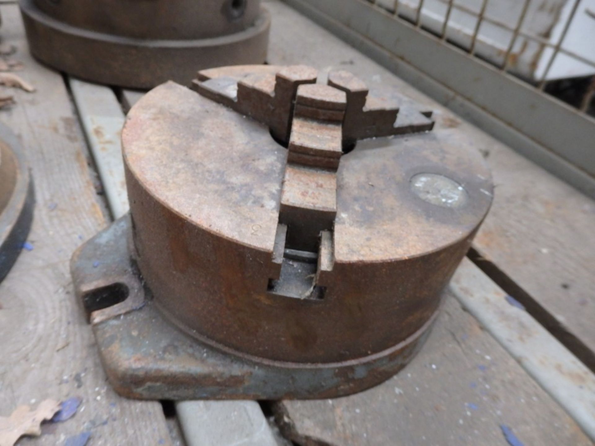1 x Machine CHUCK - Used - Ref WPM083/592 - CL057 - Location: Welwyn, Hertfordshire, AL7  Viewings - Image 2 of 8