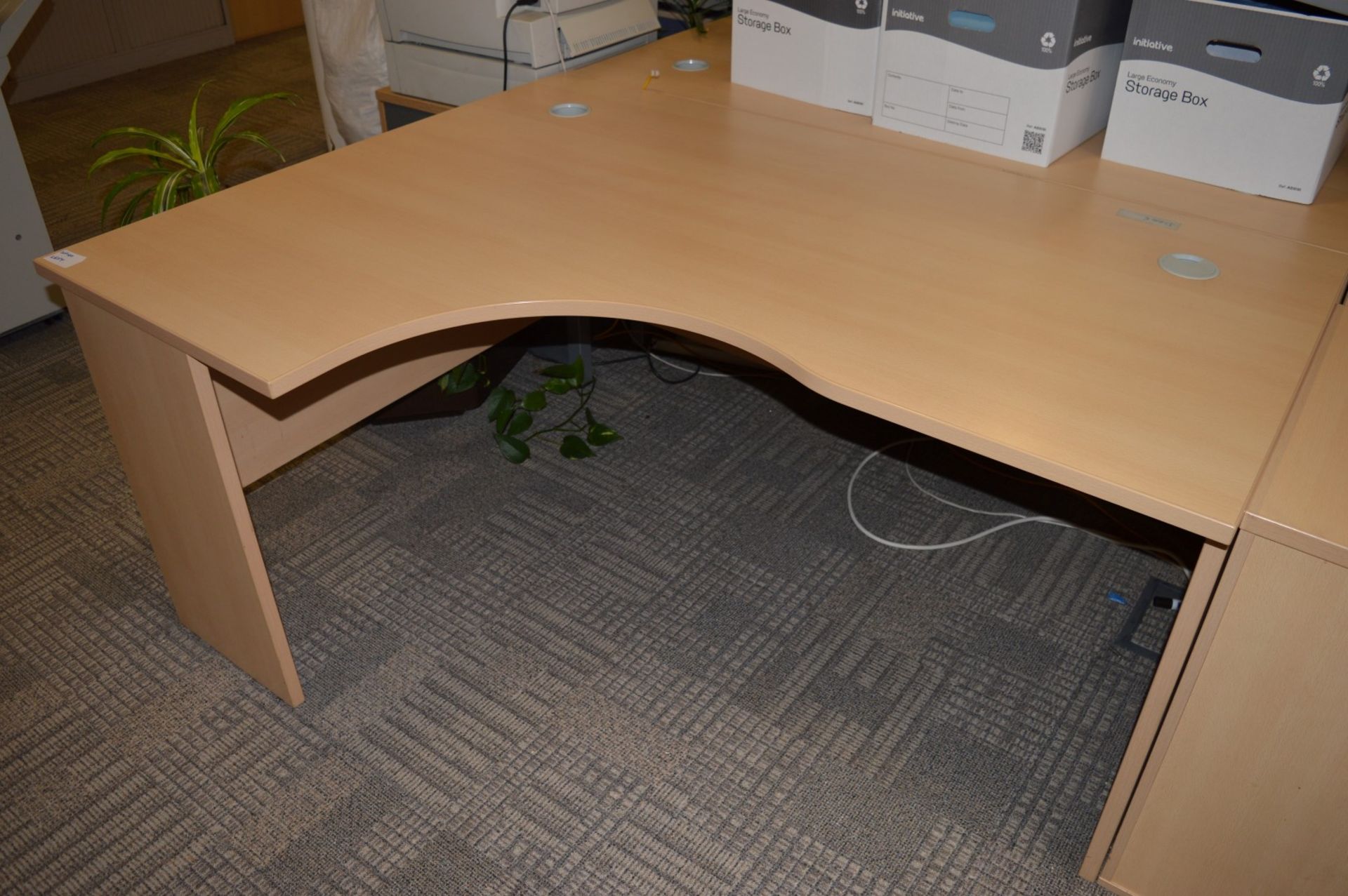 1 x Ergonomic Office Desk With Office Chair - Left Hand - Quality Modern Office Desk With Birch - Image 2 of 7