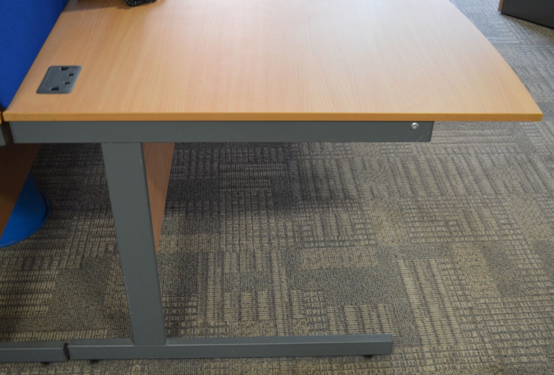 1 x Imperial Office Desk - Right Hand - Quality Beech Desk With Grey Coated Steel Frame - H71 x W160 - Image 2 of 5