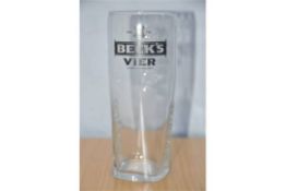 22 x Becks Vier Square Pint Glasses –568ml / 20oz – Stemmed, Branded Glasses – Unused / Boxed – LON7