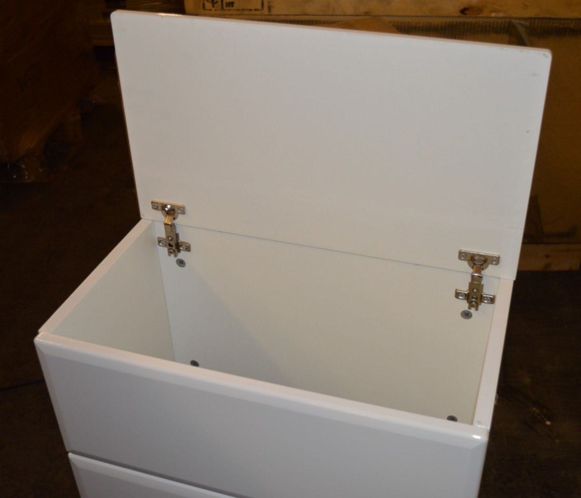 10 x Venizia BTW Toilet Pan Units in Gloss White With Concealed Cisterns - 500mm Width - Includes - Image 6 of 7