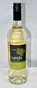 1 x Bottle of Vanda Sauvignon Blanc South African 2014 White Wine - 75cl - 12.5% Volume - CL103 -