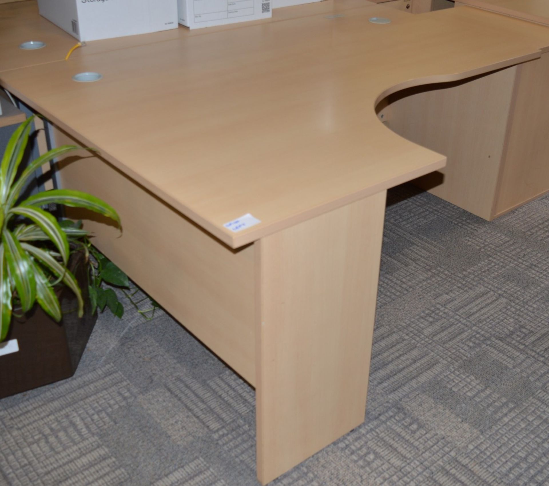 1 x Ergonomic Office Desk With Office Chair - Left Hand - Quality Modern Office Desk With Birch - Image 4 of 7