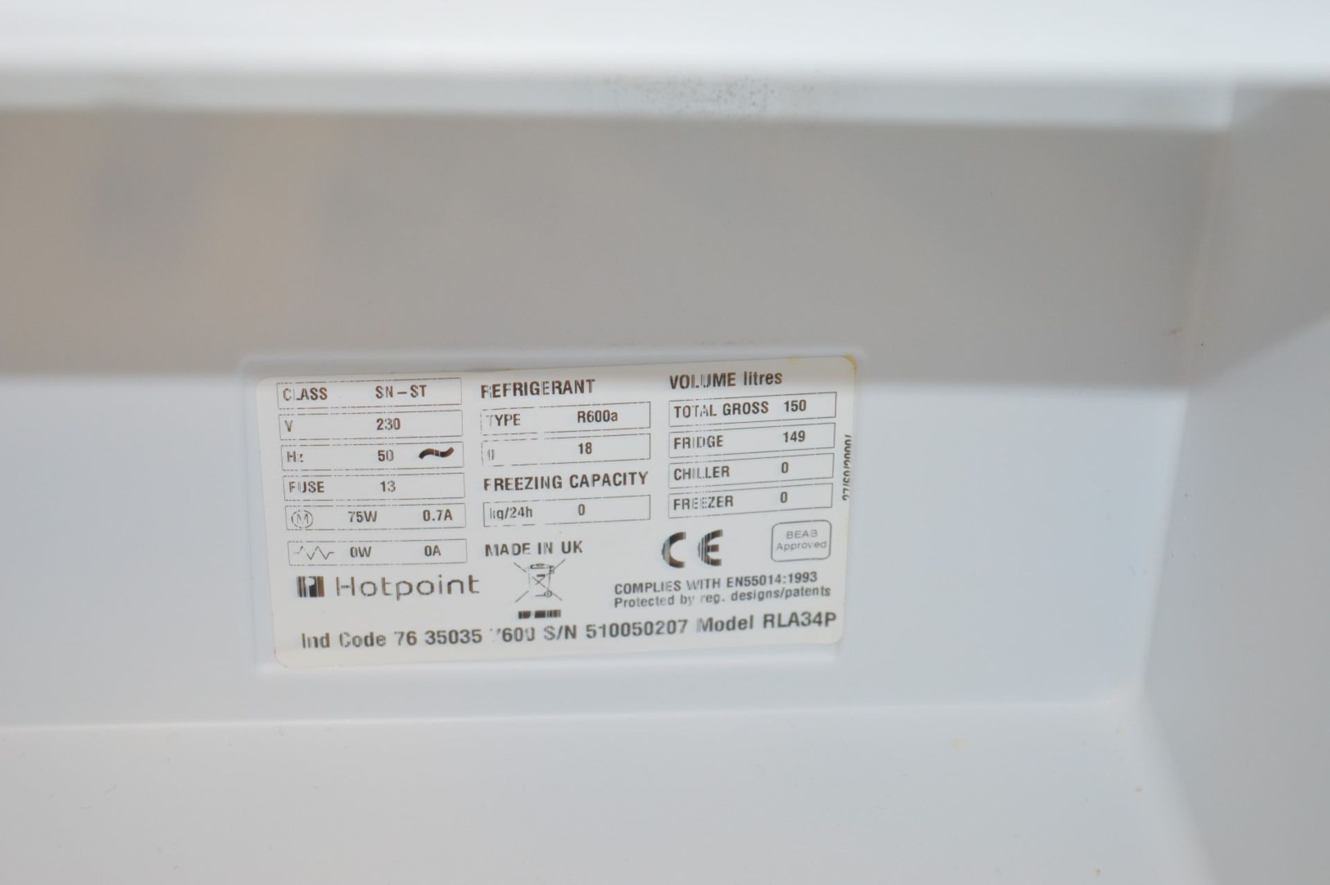 1 x Hotpoint Undercounter Fridge - 60cm Width - Model: Future RLA34 - Clean Condition - SB009 - - Image 4 of 4