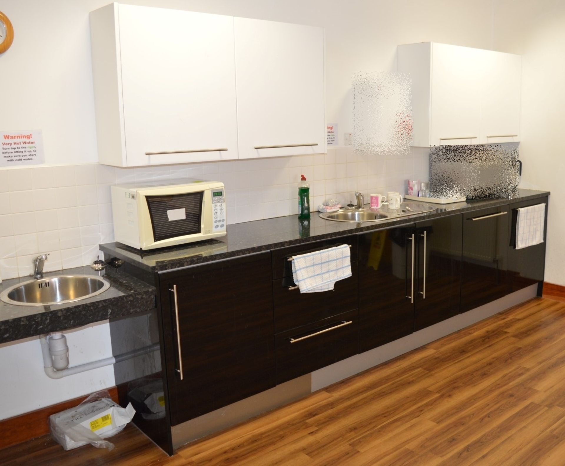 1 x Contemporary Fitted Kitchen in Gloss White and Space Black - Features Integrated Fridge and - Image 28 of 28