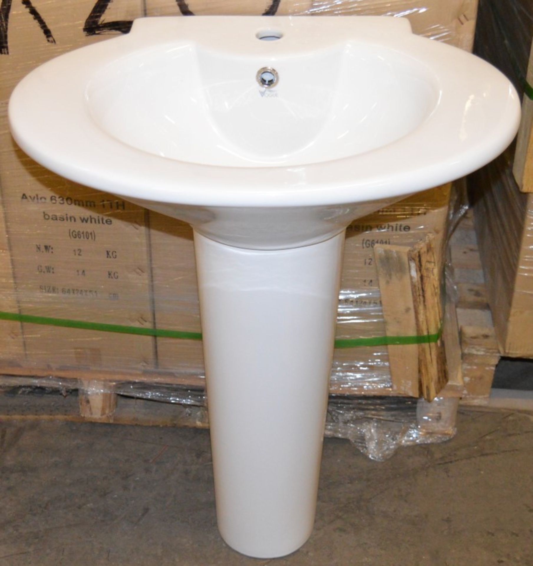 1 x Vogue Bathrooms AVLO Single Tap Hole SINK BASIN With Pedestal - 630mm Width - Product Code